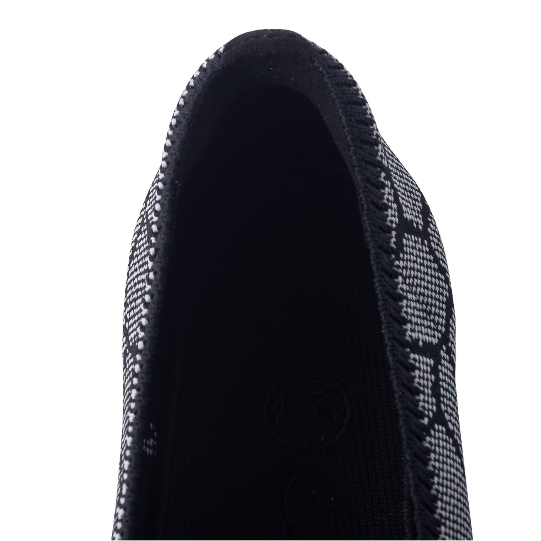 Mavis II Water-Repellent Flats Black